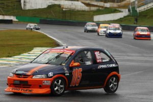 Thiago Martins de Oliveira é o primeiro inscrito no Festival de Marcas e irá pilotar um Chevrolet Celta 