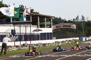 O Kartódromo Delci Damian vive as primeiras emoções Pré-Brasileiro de Kart (Foto: Mario Ferreira)