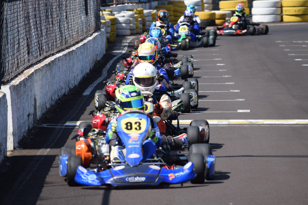 Saiba onde correr de Kart em Curitiba e Região Metropolitana