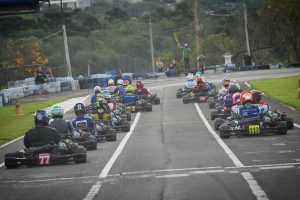 O Metropolitano de Kart de Cascavel deste ano foi marcado por bons grids e provas disputadíssimas (Foto: Tiago Guedes)