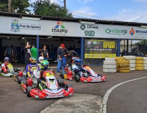A Copa Itaipu de Kart tem as suas seis etapas disputadas na pista do Adrena Kart, em Foz do Iguaçu (Foto: Pablo Salazar/Divulgação)