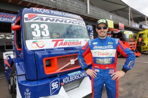 Rodrigo Taborda, de Mandirituba, está em primeiro na classificação da categoria Super Truck Elite na Copa Truck (Foto: Vanderley Soares)