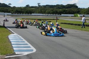 A categoria Pró teve um dos melhores grids da 3ª etapa (foto: Divulgação)