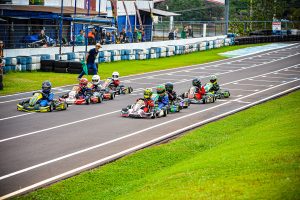 A categoria Cadete vai à pista do Kartódromo Delci Damian com a expectativas de uma prova equilibrada (Foto: Tiago Guedes/Divulgação)