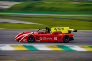 O protótipo Mamba Negra 2S da dupla Marcelo Servidone/Marcelo Henriques foi o primeiro carro inscrito na prova (Foto: Cláudio Kolodziej/Divulgação)