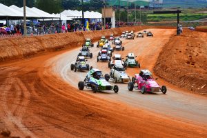 A categoria Kartcross será um dos destaques da 2ª etapa do Paranaense de Velocidade na Terra neste fim de semana em Telêmaco Borba (Foto: Victor Lara/Divulgação)