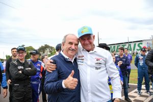 O prefeito de Cascavel Renato Silva acata sugestão de Gilberto Hidalgo e autoriza a construção de sala para autistas no Autódromo Zilmar Beux (Foto: Tiago Soares/Divulgação)